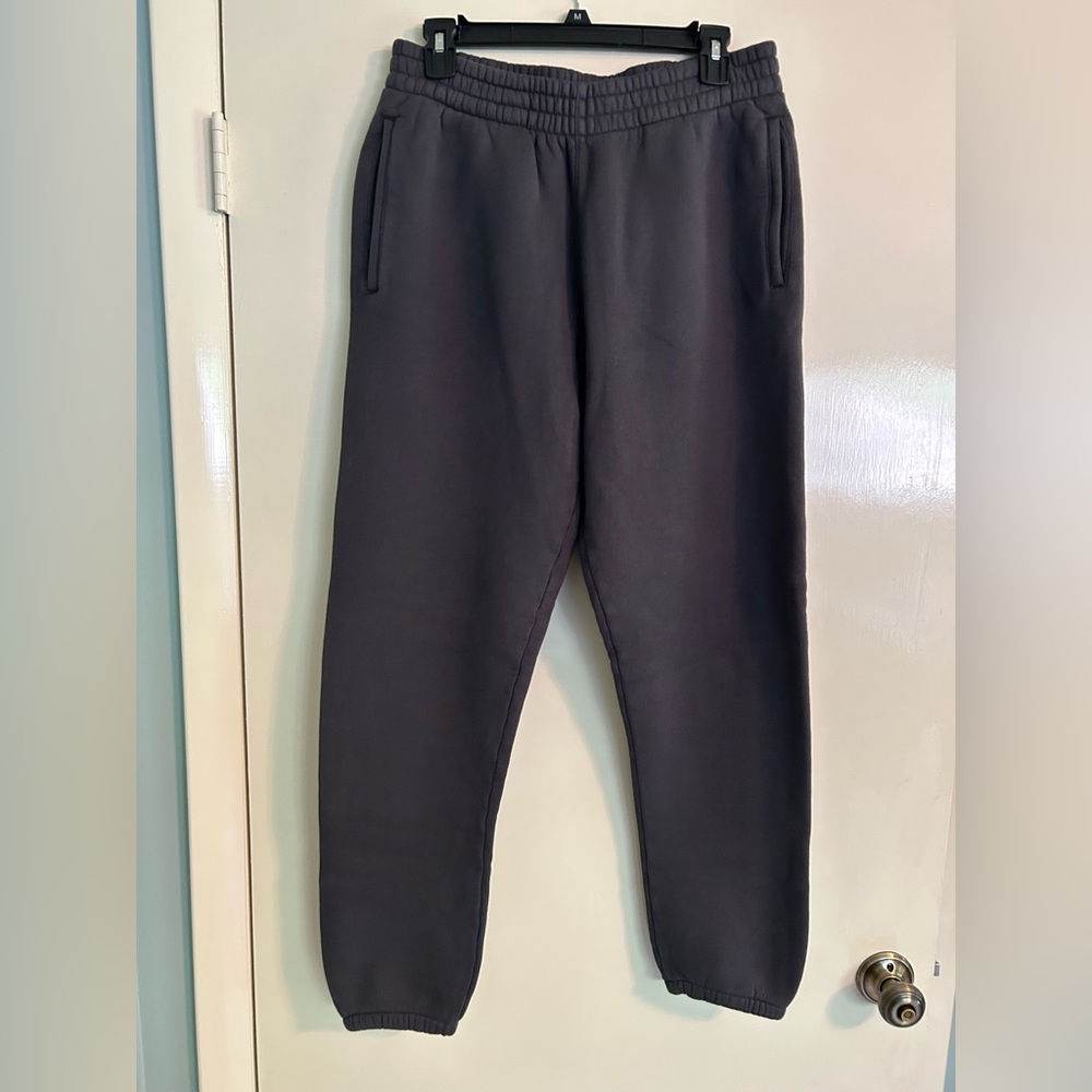 Outdoor Voices gray fleece lined sweat pants. Size medium.